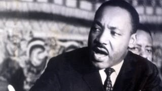 Bürgerrechtler Martin Luther King (1929-1968) bei der Verleihung des Friedensnobelpreises 1964. (Foto: picture-alliance / Reportdienste, Heritage-Images)
