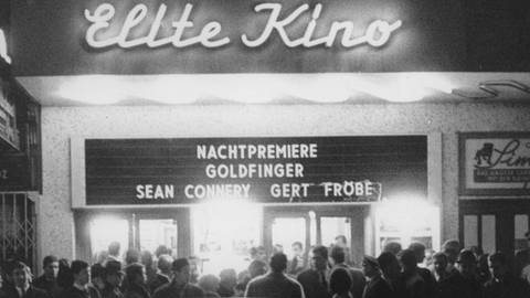 1965: Kinostart des James-Bond-Films "Goldfinger" (Foto: picture-alliance / Reportdienste, Votava)