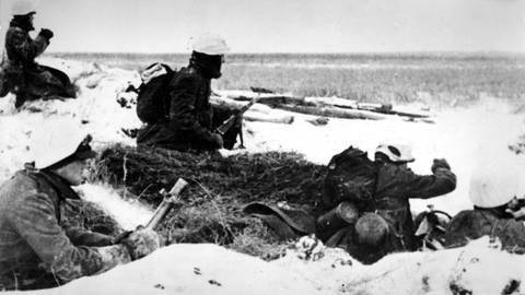 Deutsche Truppen im Dezember 1942 in Stalingrad (Foto: IMAGO, imago images / United Archives International)