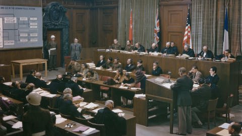 Richterbank beim Nürnberger Prozess gegen die Hauptkriegsverbrecher 19451946 (Foto: picture-alliance / Reportdienste, picture alliance / akg-images | akg-images)