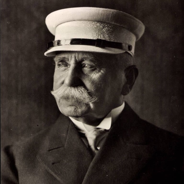 Ferdinand Adolf Heinrich August Graf von Zeppelin (1838 - 1917), Entwickler und Begründer des Starrluftschiffbaus (Foto: IMAGO, IMAGO / Arkivi)