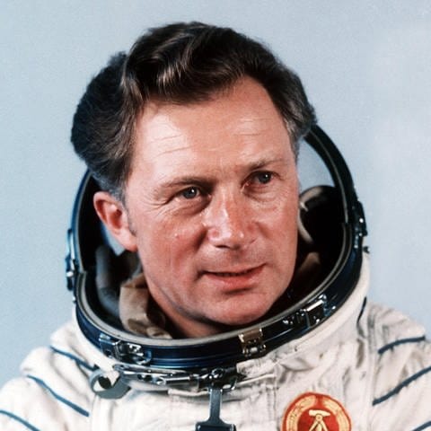 Kosmonaut Sigmund Jähn, aufgenommen nach seinem erfolgreichen Flug mit dem sowjetischen Raumschiff Sojus 31 zur Raumstation MIR im August 1978 (Foto: dpa Bildfunk, picture alliance / dpa | ZB)