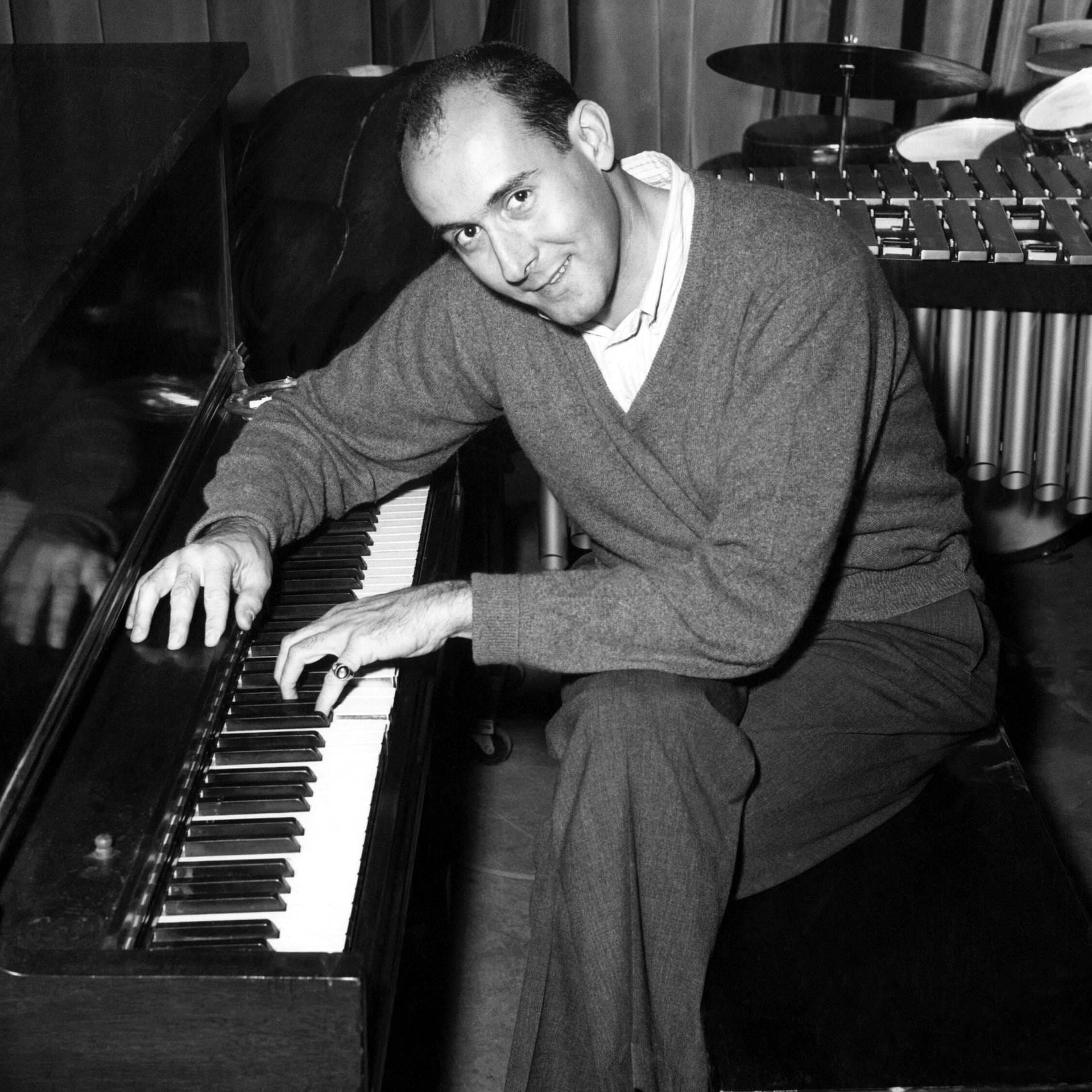 Lieben Sie auch den "Baby Elephant Walk"? Komponist Henry Mancini wäre jetzt 100 geworden!
