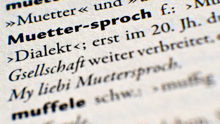 In einem alemannischen Wörterbuch ist das Wort "Muettersproch", also "Muttersprache" aufgeschlagen. 