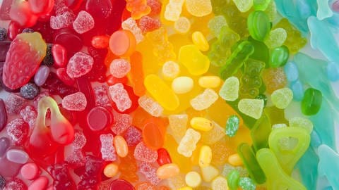 Zucker ist ungesund: Viel davon ist in Gummibärchen enthalten, hier auf dem Bild zu sehen (Foto: picture-alliance / Reportdienste, Zoonar | Barbara Neveu)