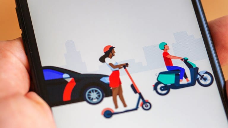Carsharing und Fahrgemeinschaften können helfen, mobil zu sein. (Foto: dpa Bildfunk, picture alliance/dpa/dpa-Zentralbild | Fernando Gutierrez-Juarez)