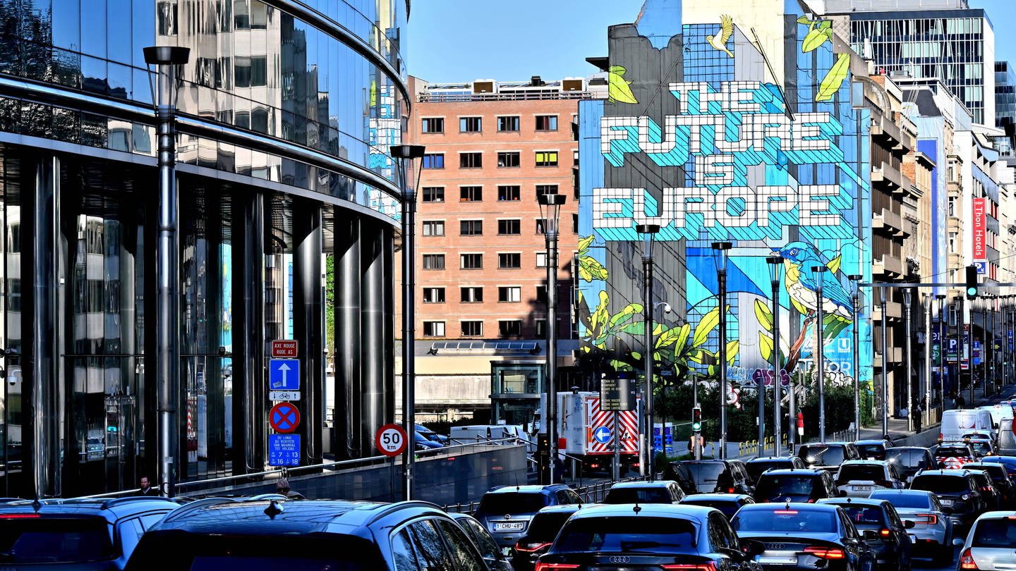 The Future is Europe. Hausfassade in Brüssel mit dem Slogan 