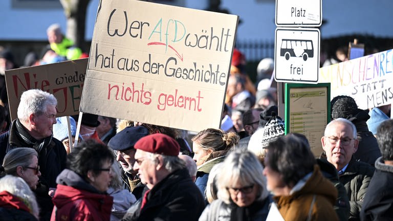 Eugen Bolz Gedenktag 2024 und Demo in Rottenburg (Foto: dpa Bildfunk, picture alliance / Pressebildagentur ULMER | ULMER)