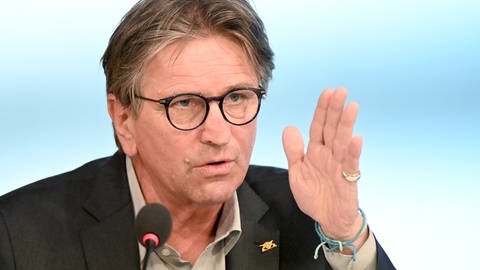 Manfred Lucha (Grüne), Gesundheitsminister Baden-Württemberg (Foto: dpa Bildfunk, picture alliance/dpa | Bernd Weissbrod)