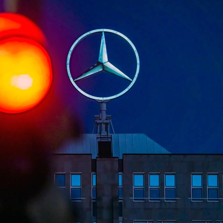 Mercedes-Benz (Foto: IMAGO, Arnulf Hettrich)