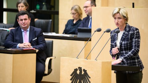 Wirtschafts- und Arbeitsministerin Nicole Hoffmeister-Kraut (CDU) (Foto: dpa Bildfunk, picture alliance/dpa | Bernd von Jutrczenka)