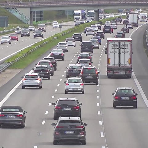 Oster-Rückreiseverkehr auf der Autobahn (Foto: SWR)