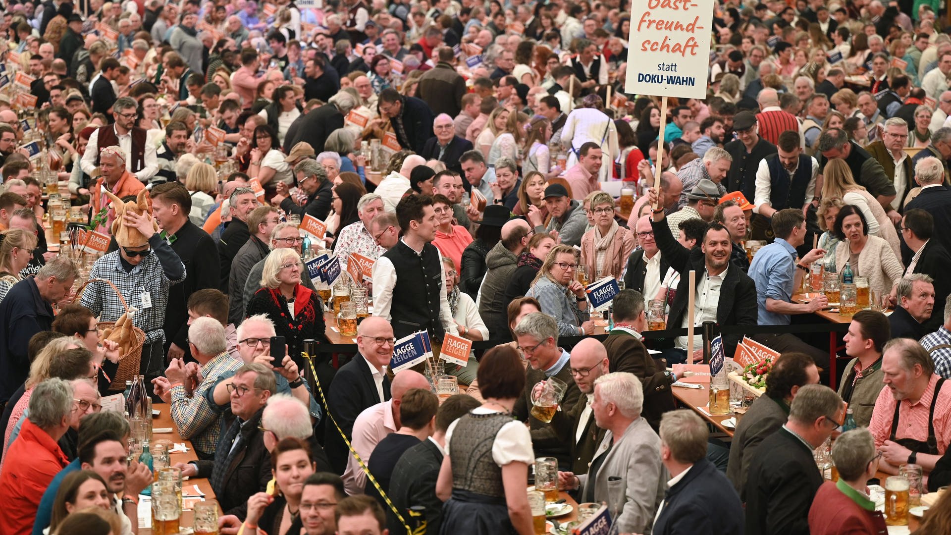 Tausende Gastronomen demonstrierten für dauerhafte Senkung der Umsatzsteuer