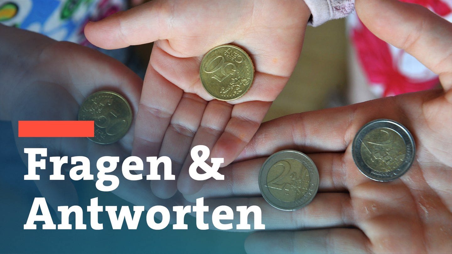 In den Händen von Menschen liegen Geld-Münzen. (Foto: dpa Bildfunk, picture alliance/dpa | Patrick Seeger (Montage: SWR))