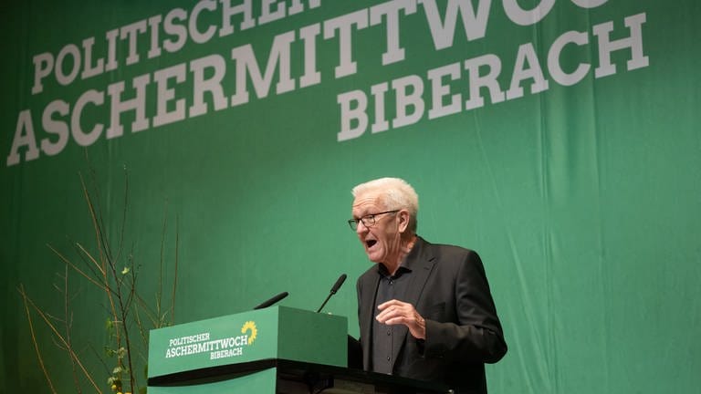 Winfried Kretschmann beim Politischer Aschermittwoch (Foto: dpa Bildfunk, picture alliance/dpa | Marijan Murat)