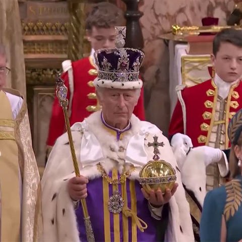 König Charles bei der Krönung (Foto: SWR)