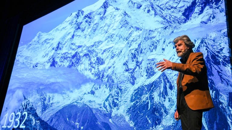 Der Bergsteiger Reinhold Messner tritt am Dienstag, 21.01.2020, in Herne auf. Im Kulturzentrum präsentierte Reinhold Messner seinen Vortrag Nanga Parbat - Mein Schicksalsberg . 