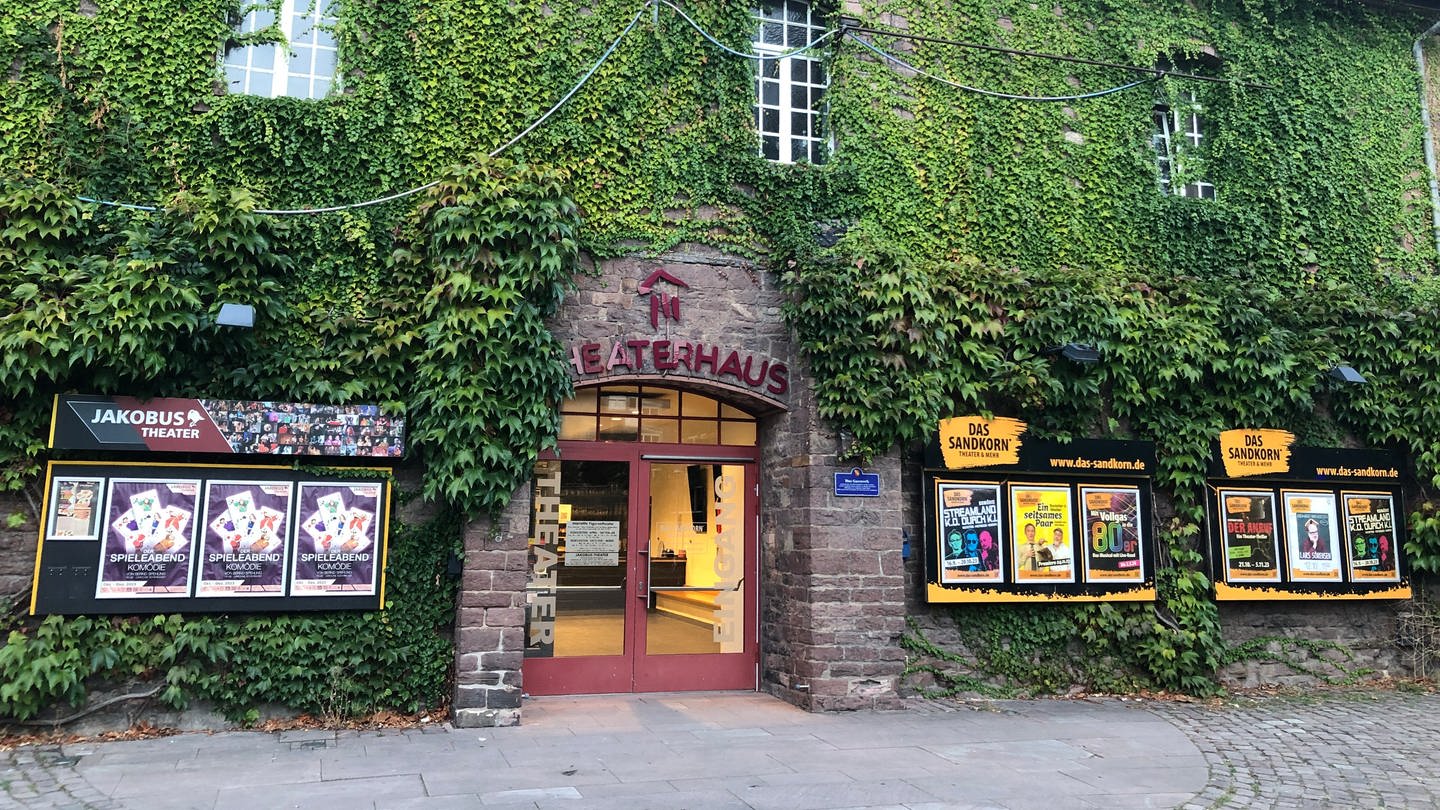 Kultureinrichtungen wie das Sandkorn-Theater in Karlsruhe kämpfen mit hohen Ausgaben (Foto: SWR, Wolfgang Hörter)