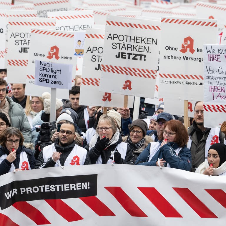 Apotheken-Protest in Stuttgart (Foto: dpa Bildfunk, picture alliance/dpa | Marijan Murat)