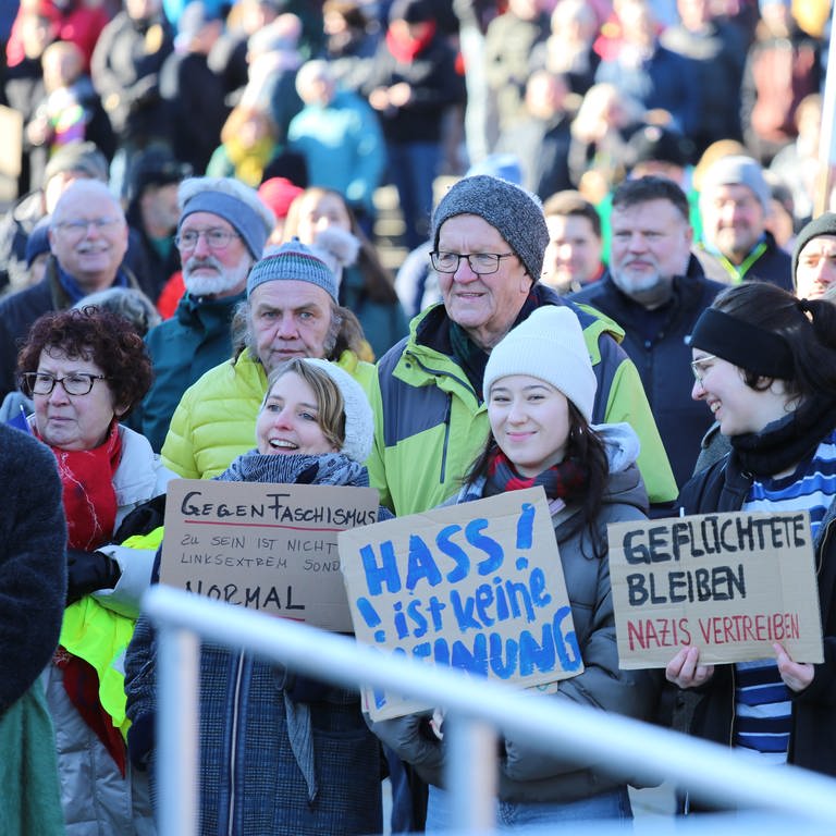 Ministerpräsident Kretschmann nahm privat am Samstag an der Kundgebung in Sigmaringen teil. (Foto: dpa Bildfunk, picture alliance/dpa | David Pichler)