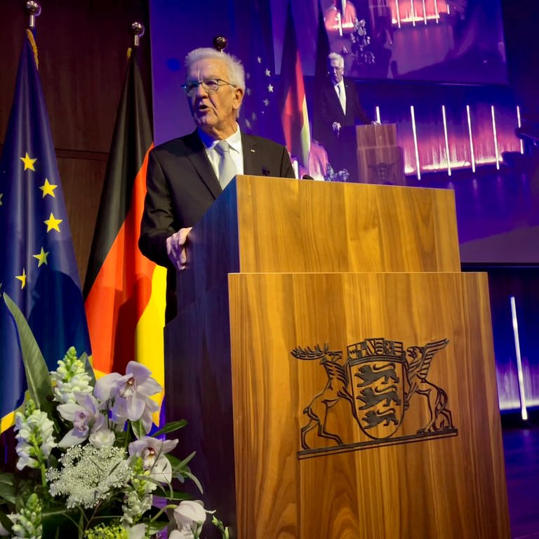 Winfried Kretschmann, Ministerpräsident von Baden-Württemberg, spricht beim Neujahrsempfang der Landesregierung in Brüssel. 