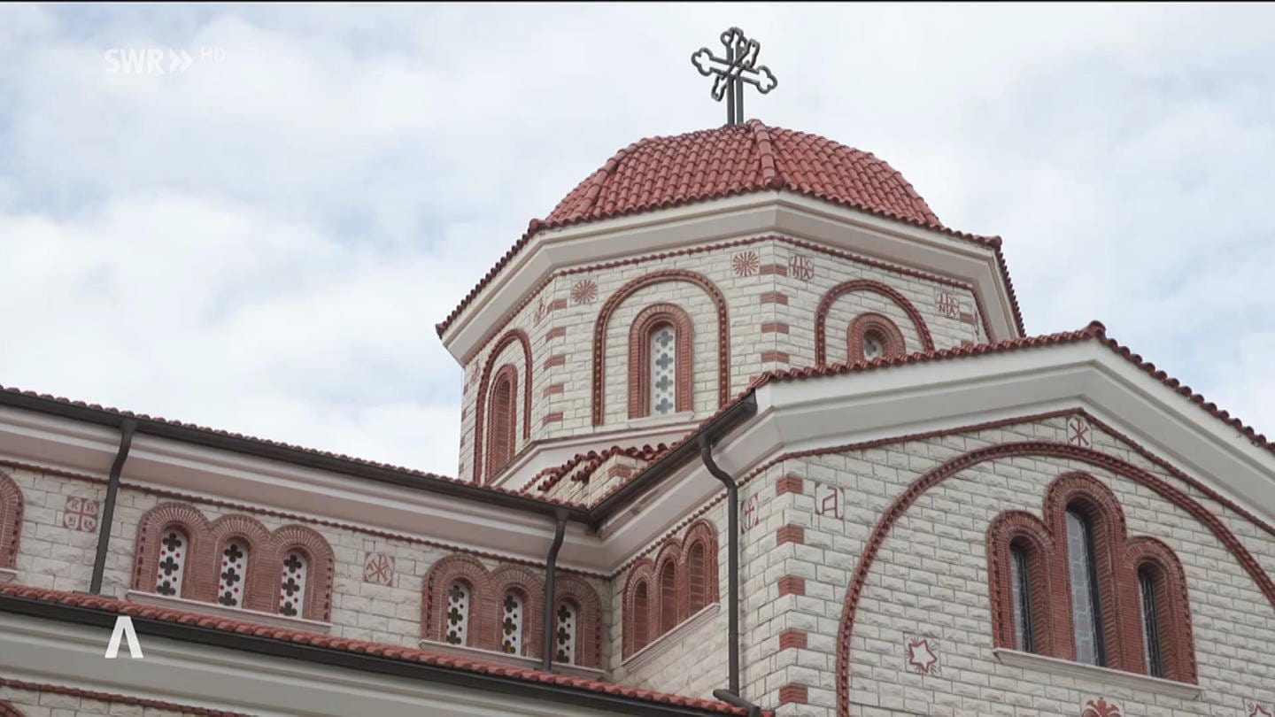 Der Turm einer orthodoxen Kirche (Foto: SWR)