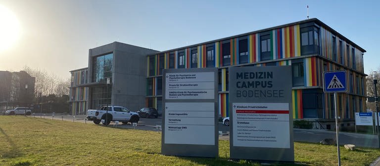 Das Klinikum Friedrichshafen des Medizin Campus Bodensee (MCB) (Foto: SWR, Rebecca Lüer)