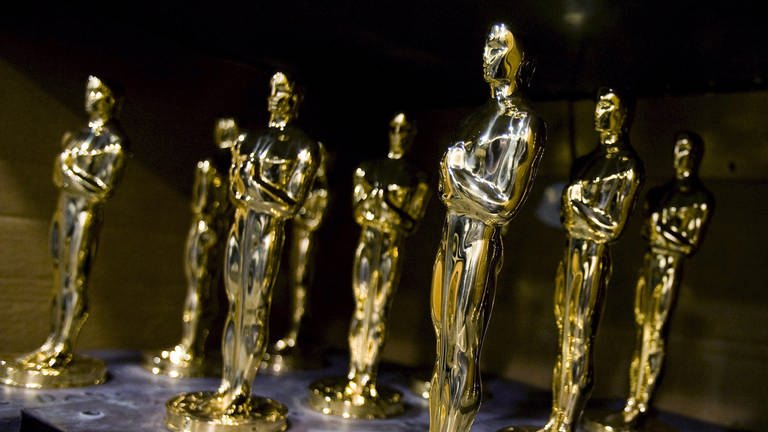 Vergoldete Oscar-Statuen (Foto: dpa Bildfunk, picture alliance/dpa/epa | TANNEN MAURY)