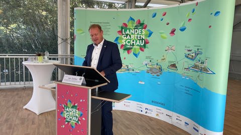 Überlingens Oberbürgermeister Jan Zeitler zieht eine positive Bilanz der Landesgartenschau.  (Foto: SWR)