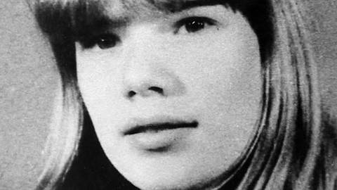 Auf einem schwarz-weiß Foto ist die vierzehnjährige Kalinka zu sehen, die 1982 starb. (Foto: dpa Bildfunk, Picture Alliance)