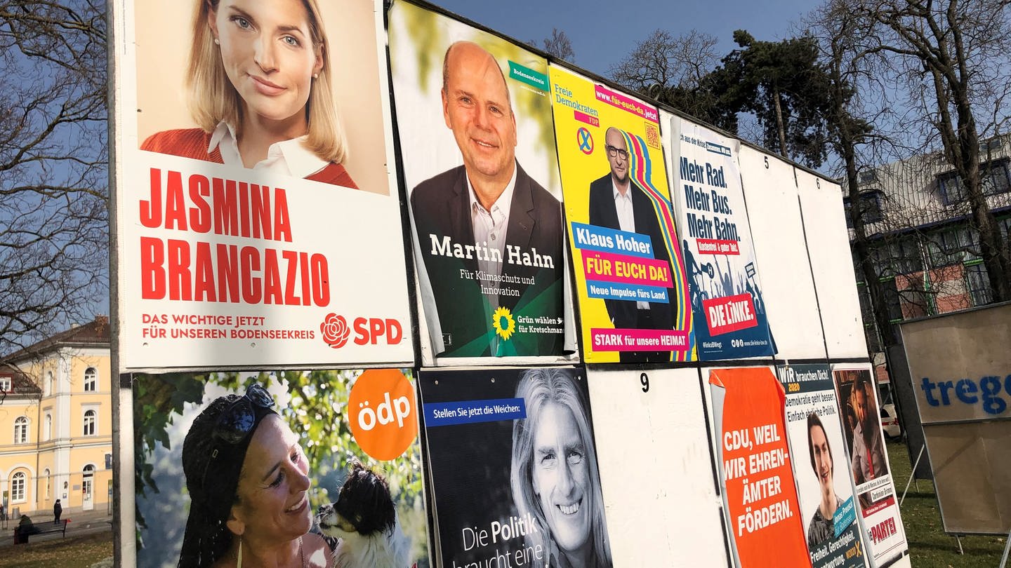Wahlplakate zur Landtagswahl 2021 in Friedrichshafen (Foto: SWR, Moritz Kluthe)