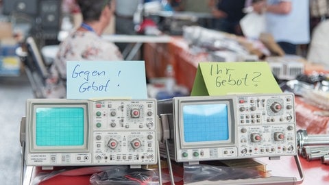 Flohmarkt bei der Messe HAM Radio (Foto: Pressestelle, HAM RADIO, Messe Friedrichshafen (Archivbild))