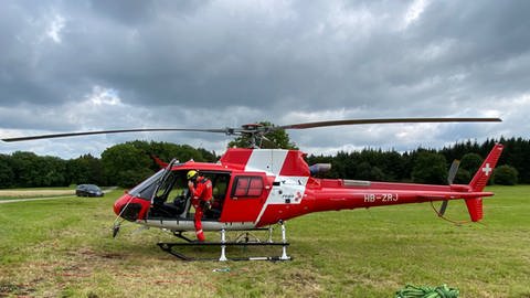 Ein Rettungshelikopter in der Schweiz. (Symbolbild) (Foto: dpa Bildfunk, picture alliance/dpa (Symbolbild))