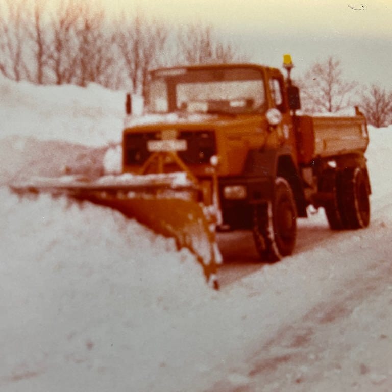 Ein Räumfahrzeug für den Winterdienst (Foto: Anton Wetzel)