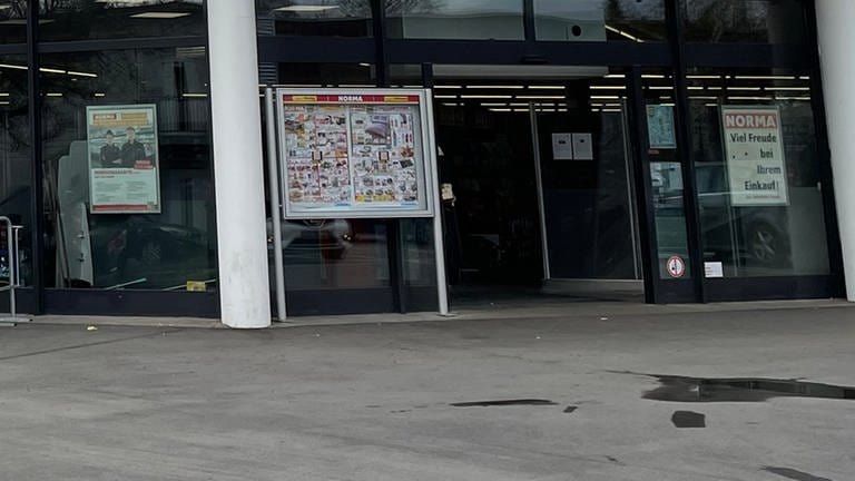 In diesem Supermarkt in Wangen im Allgäu ist eine Vierjährige niedergestochen worden.