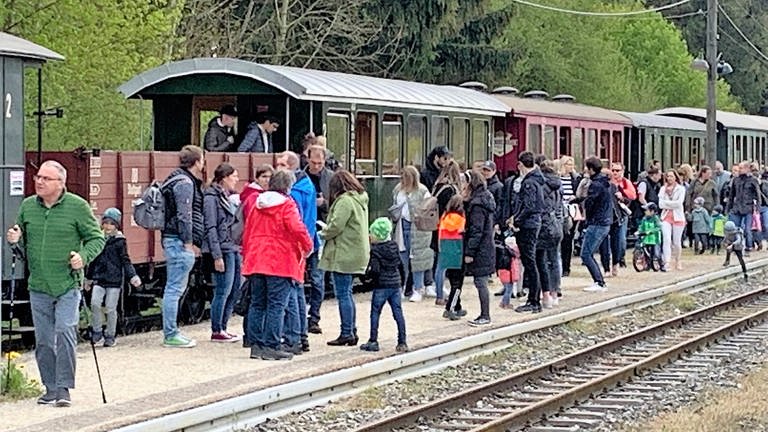 Saisonstart des Öchsle-Bahn (Foto: Pressestelle,  Michael Mader)