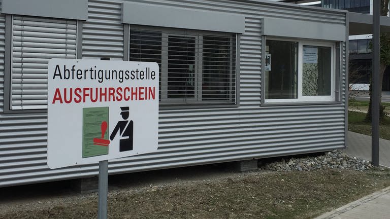 Ständiges Streitthema: die grünen Ausfuhrscheine für Schweizer Einkaufsbummler in Konstanz (Foto: SWR, Hildegard Eichenhofer)