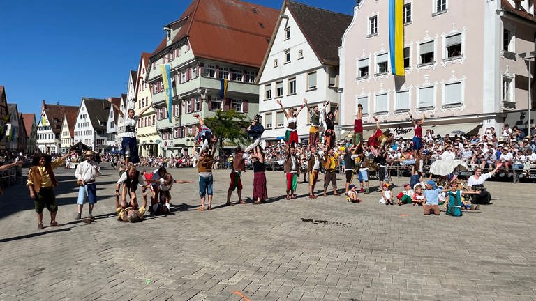 Festzug beim Schützenfest in Biberach (Foto: SWR)