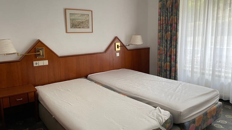 Betten in einem Hotelzimmer (Foto: SWR, Wolfgang Wanner)