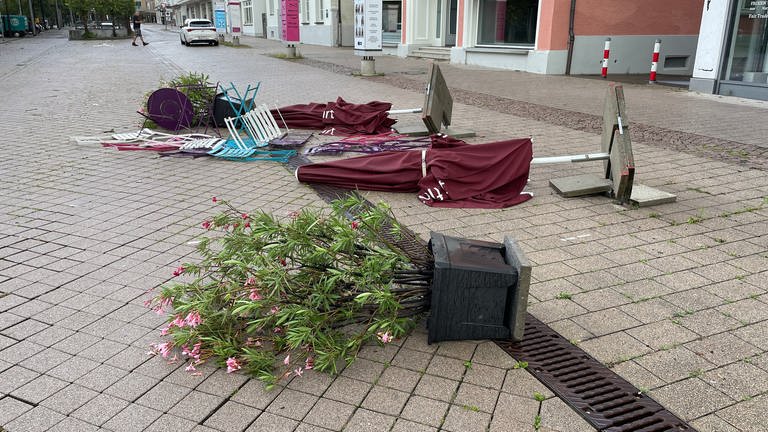 Schäden durch das Unwetter am Bodensee und in Oberschwaben (Foto: SWR, Karin Wehrheim)