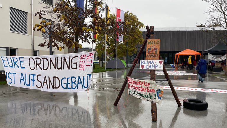 Das protest-Canp in Kressbronn (Foto: SWR, Corinna Scheller)