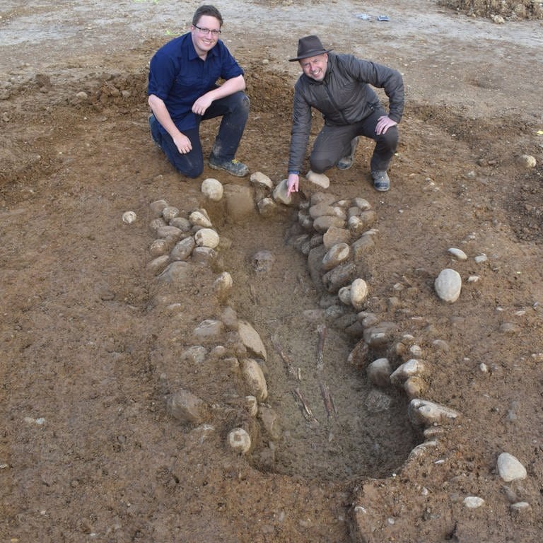 Archäologen finden seltene Gräber bei Allensbach (Foto: Pressestelle, Heiko Glunk)