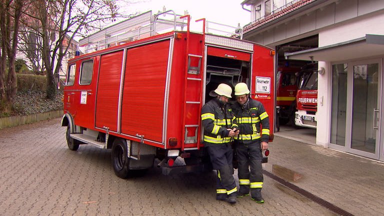 Die Gemeinde Fronreute versteigert alte Feuerwehrautos und Löschfahrzeuge