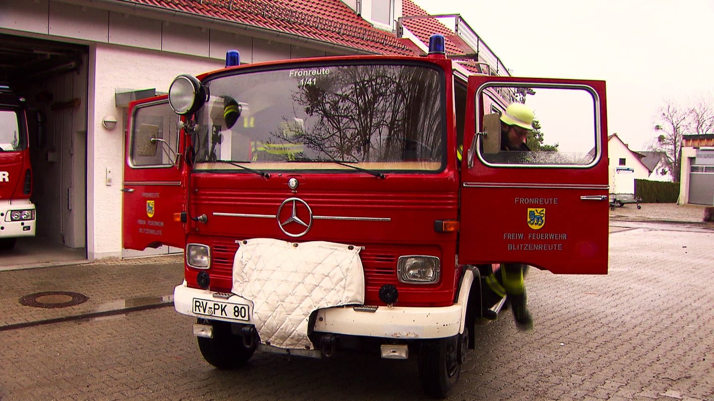 Die fast 50 Jahre alten Feuerwehrautos der Gemeinde Fronreute werden versteigert (Foto: SWR)