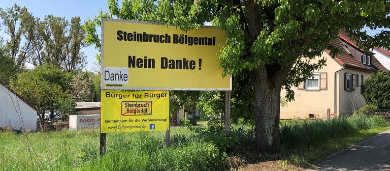 Plakat Bürgerinitiative Steinbruch Bölgental (Foto: SWR)