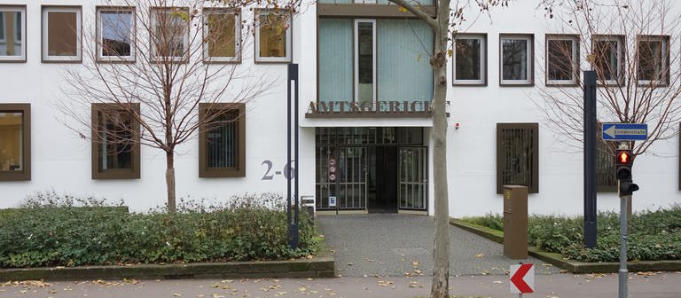 Amtsgericht Heilbronn Eingang (Foto: SWR, Jürgen Härpfer)