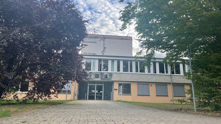 Das Albert-Schweitzer-Gymnasium (ASG) in Neckarsulm (Kreis Heilbronn) (Foto: SWR)
