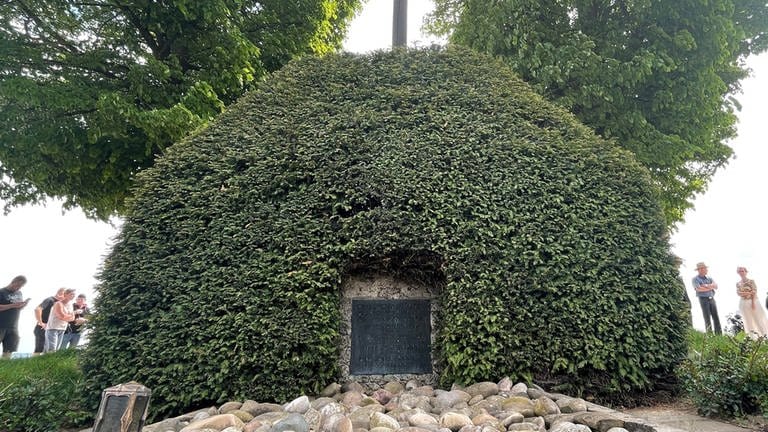 Soldatengrab in Neudenau-Herbolzheim (Kreis Heilbronn) (Foto: SWR)