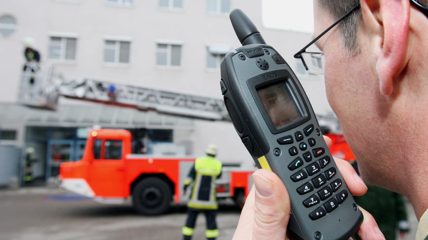 Main-Tauber-Kreis: Bessere Kommunikation bei der Feuerwehr - SWR