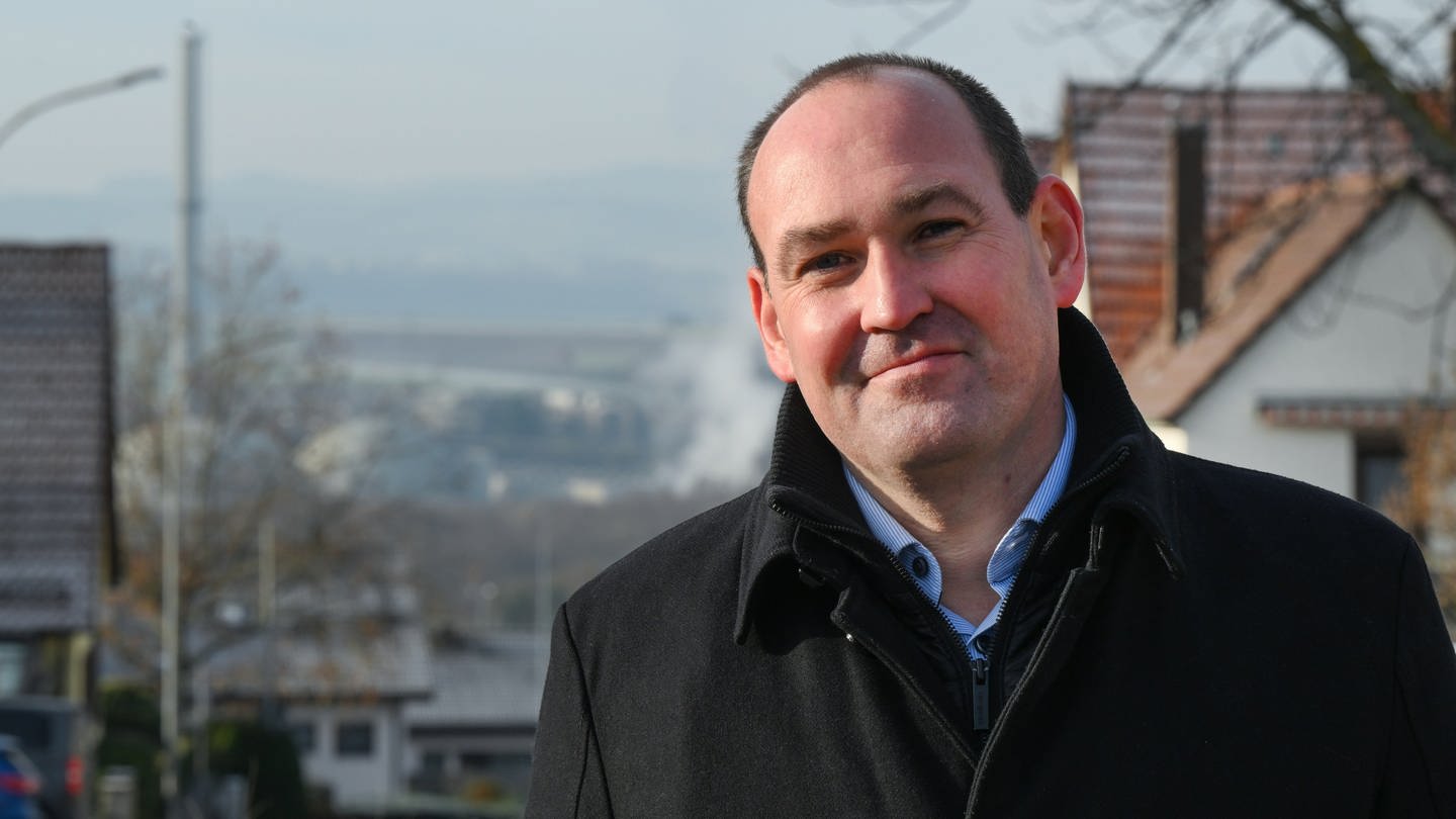 Jochen Winkler, Bürgermeister der Gemeinde Neckarwestheim (Foto: picture-alliance / Reportdienste, picture alliance/dpa | Bernd Weißbrod)